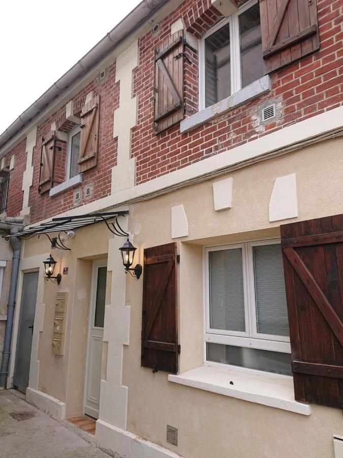 Les Studios De La Faisanderie Chantilly Esterno foto
